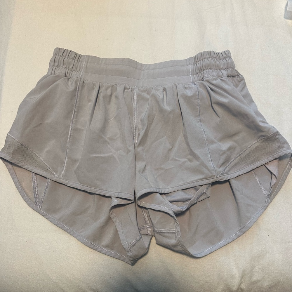 Lululemon Hotty Hot Shorts 2.5” lilac color
